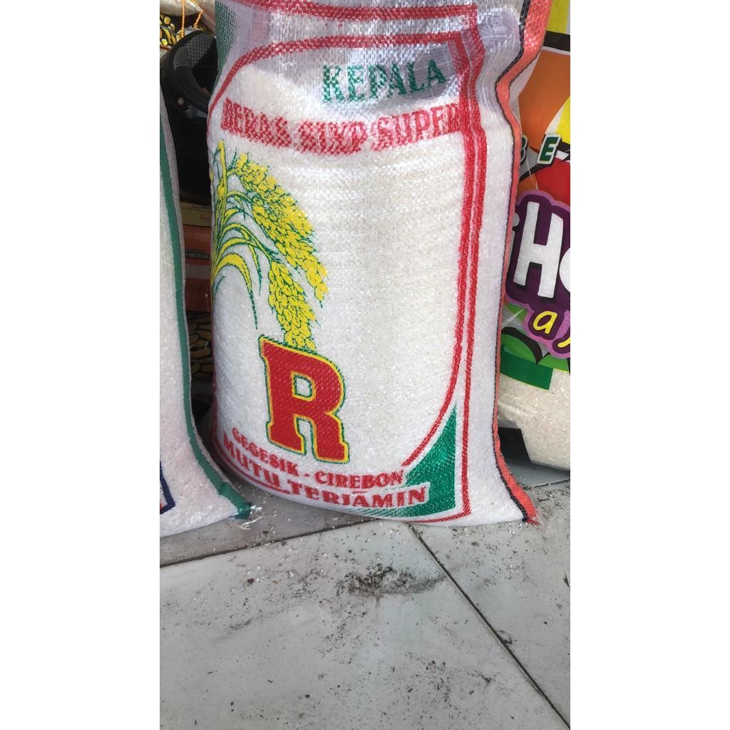 

Beras Putih 25Kg Merk R Terlaris Best Quality Asli 100% Original