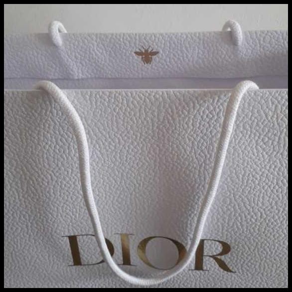 

Ready Paperbag Di0R Ukuran Xl & Long & Small Original {Terlaris|Best Seller}