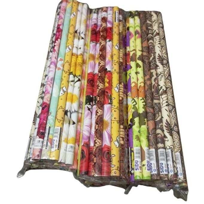 

Kertas Kado Kiky&Sidu Motif Mix Sudah Digulung Isi 25 Pcs - Paper murah