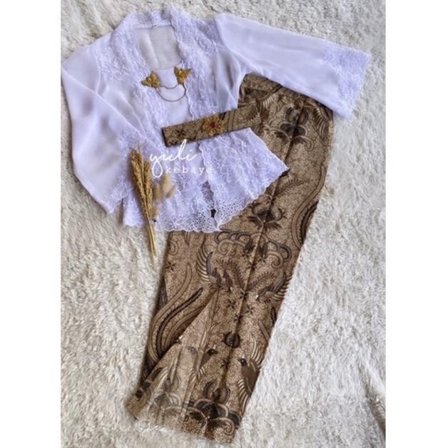 ''Terlaris" Set Kebaya Bordir Bali Premium Lengan Lonceng Special Putih