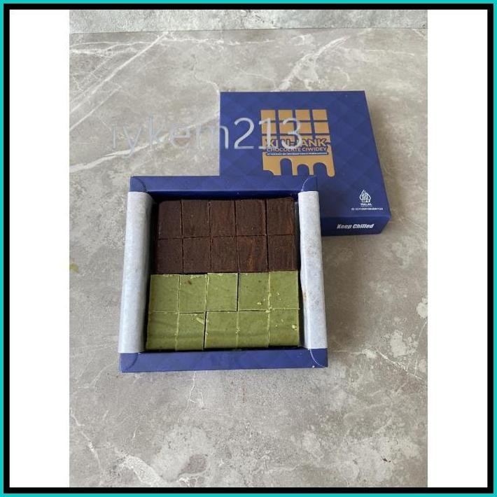 

XIUJANK NAMA MIX MATCHA MILK CHOCOLATE