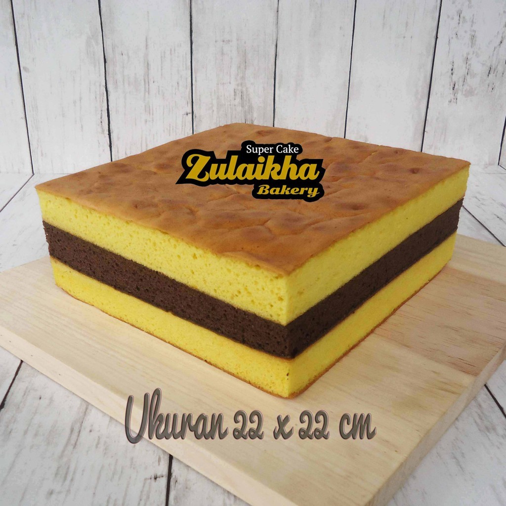 

HJ Spikoe Lapis Surabaya /Spikoe Surabaya 22 x 22 cm