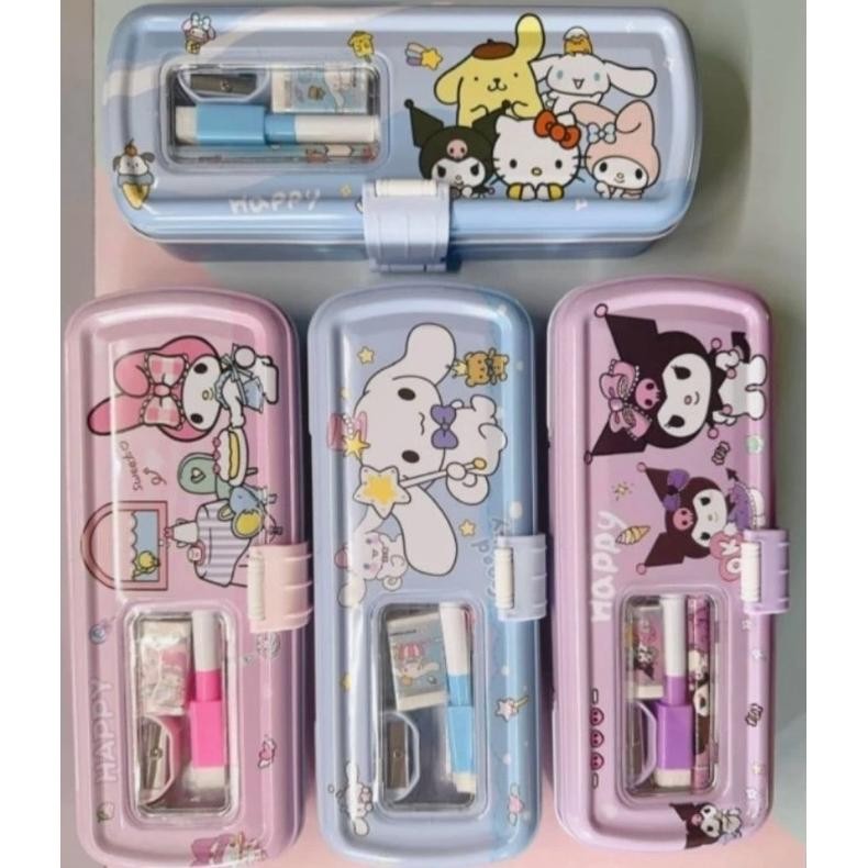 

TEMPAT PENSIL 3 SUSUN / KOTAK PENSIL KALENG 3 SUSUN / PENCIL CASE 3 TINGKAT SANRIO / KUROMI / CINNAMONROLL / MELODY