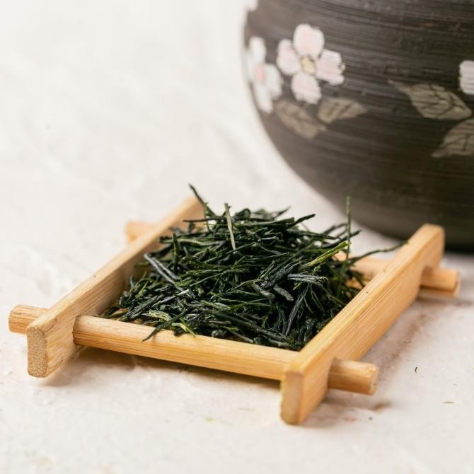 

Promo [Kuma Tea] Gyokuro Tenkaichi Saemidori Heritage Grade Organic (20G)