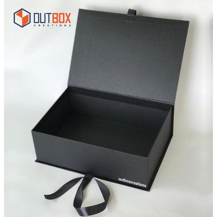 BOX KADO HITAM PITA POLOS