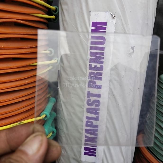 fiber pagar mika bening