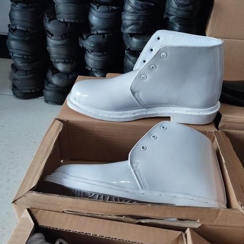 Sepatu Dinas PDH Putih Pelantikan Perawat Camat Lurah Paskibra TNI AL