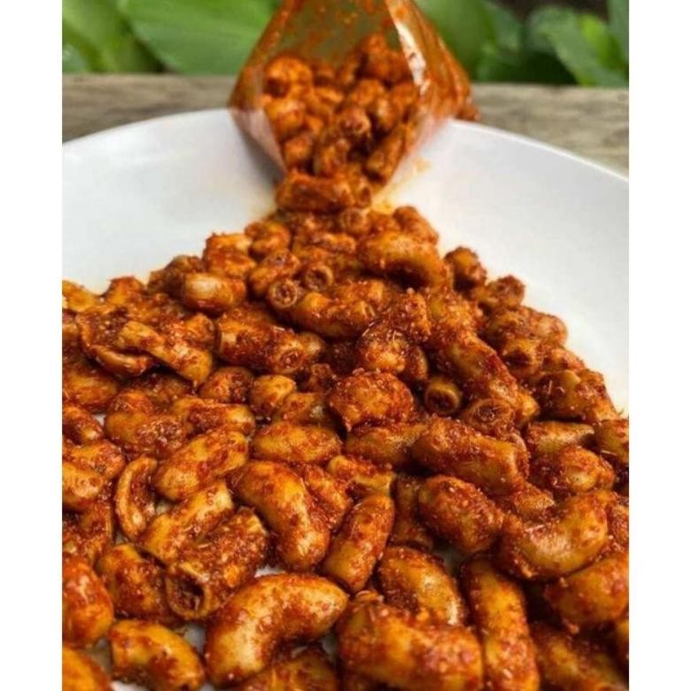 

HJ Makaroni Bantet Kemasan 500 Gram / Makaroni Bantet Kiloan / Makaroni Bantet Cap Koki / Jajanan Khas Tasikmalaya