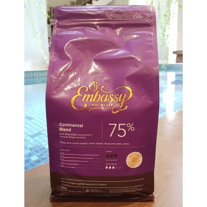 

EMBASSY Couverture Dark Continental 75% 2,5 kg - Tulip Couverture 75% liquid