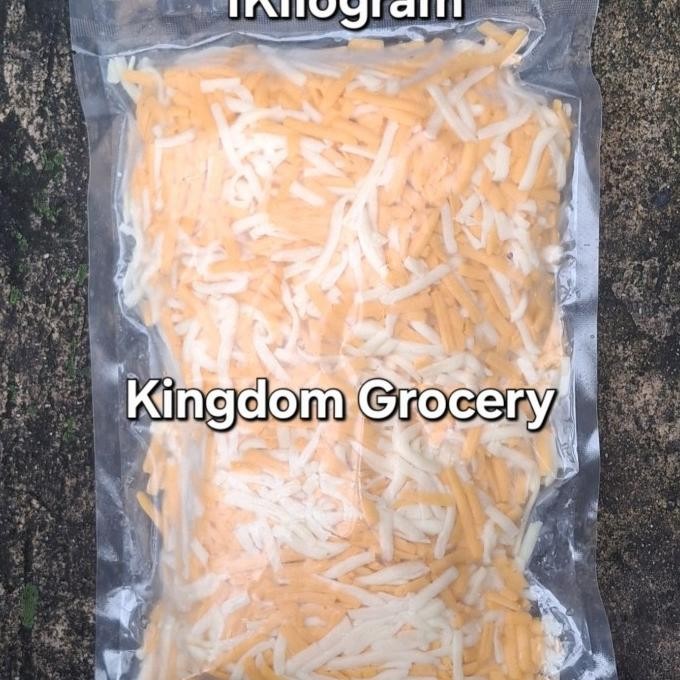 

Greenvalley Mix Cheddar With Mozarella Cheese Original Best Seller