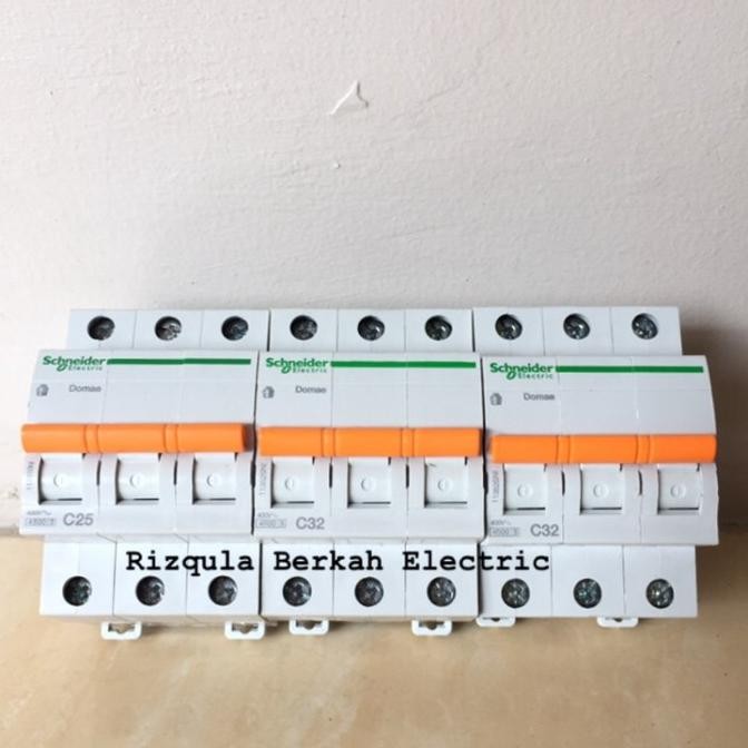 Spesial Mcb Domae Schneider 3Phase 25A (Original) Mcb 3P 25A Schneider