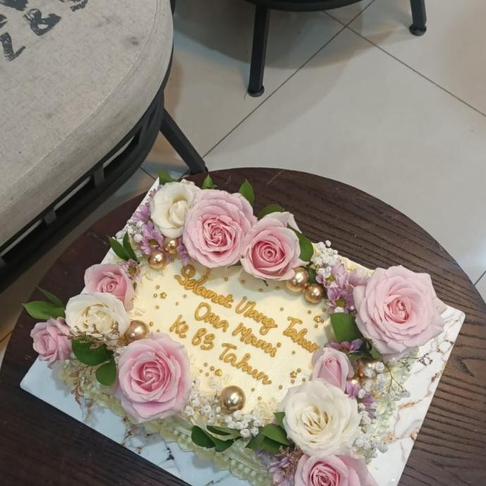 

Sale Flower Cake Kue Bunga Cake Bunga Cake Blackforest