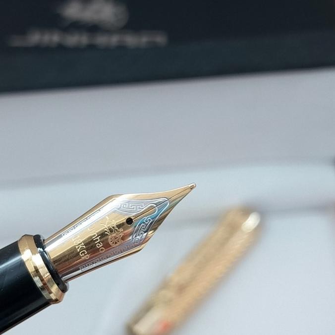 

Pulpen Red Eye Dragon Fountain Pen Exlusive Signature Original JINHAO Lengkap Dengan Box Premium Dan Book Guide Writing Stationery murah