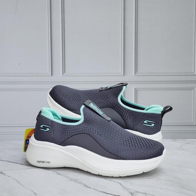 SKECHERS GORUN VAPOR FOAM/SEPATU GORUN VAPOR WANITA