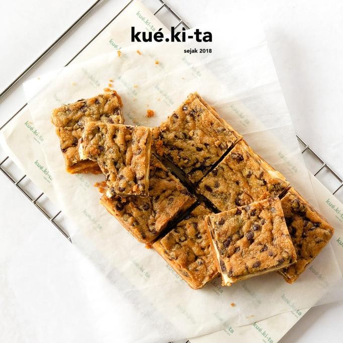 

Cheese Stuffed Cookie Bars