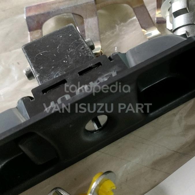 New KUNCI LACI DASHBOARD DASH BOARD ISUZU PANTHER PICK UP KOTAK ORIGINAL