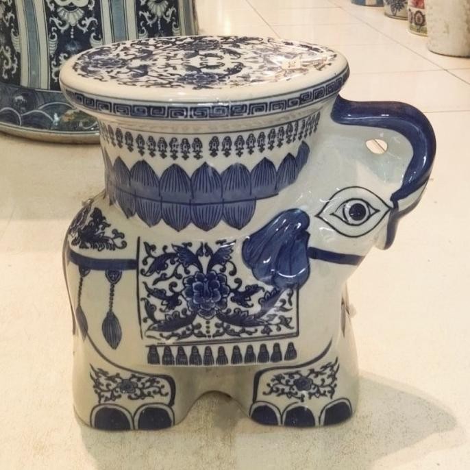 Produk Baru Patung Pajangan Keramik Biru Putih Gajah