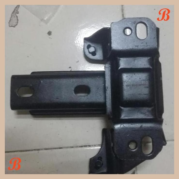 [PKJM] engine mounting ford fiesta