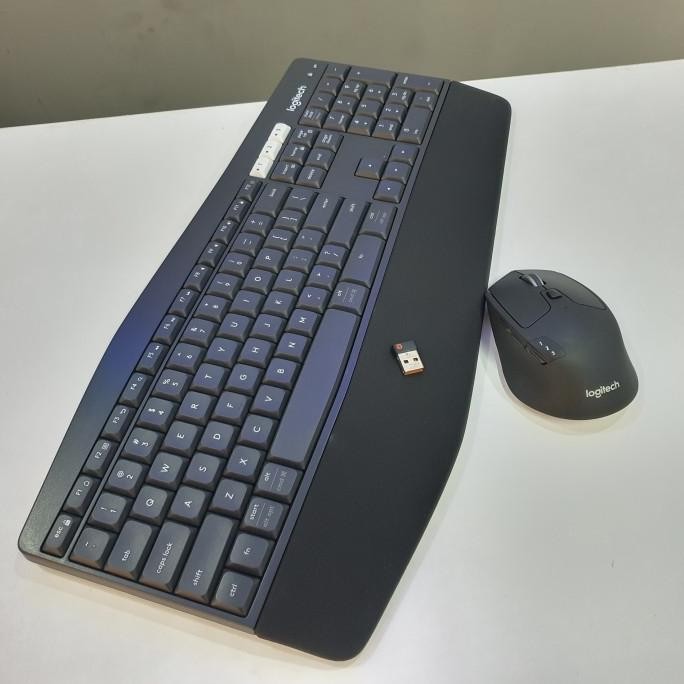 Set Keyboard Mouse Mk850 Logitech Wireless Second Original New Stok