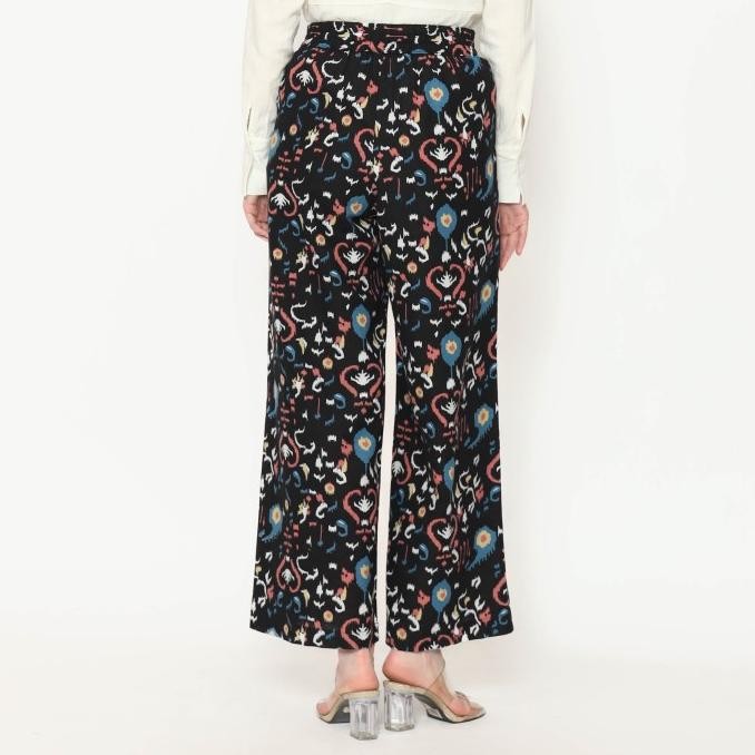RODEO - CELANA WANITA - IZUMI CULOTTES