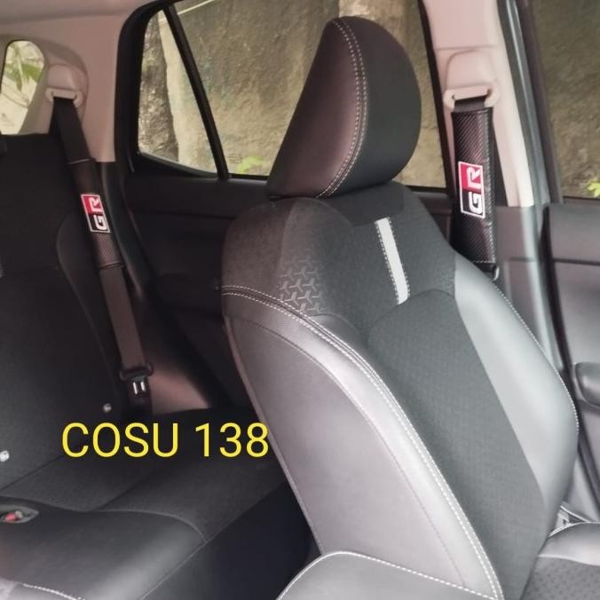 SARUNG COVER SEAT BELT CARBON MOBIL TOYOTA RAIZE LOGO GR BORDIRAN