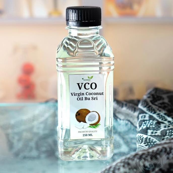 

Baru VCO Virgin Coconut Oil Bu Sri 250ml - VCO Bu Sri Minyak Kelapa