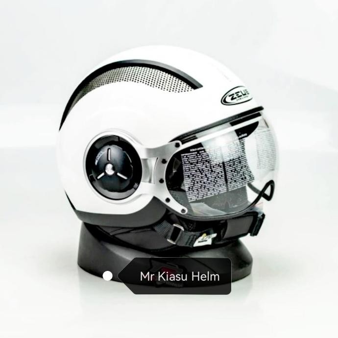 Helm Zeus 218 retro pilot - White