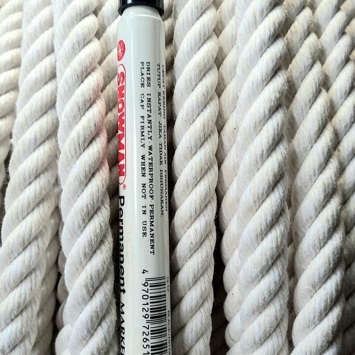 

Tali Tambang 14Mm Bahan Kain Satu Rol Original Dan Terpercaya