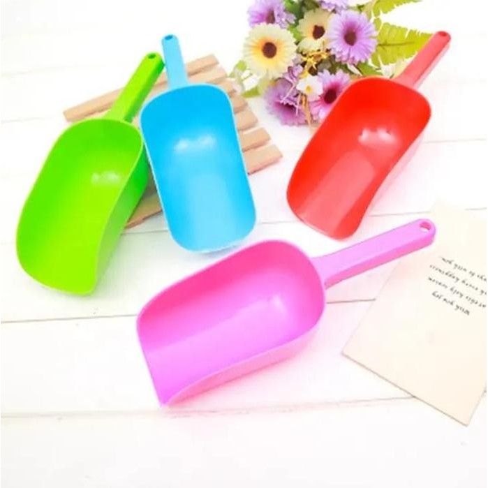 

Terlaris Jaka- Sekop Plastik/ Sekop Esbatu / Sendok Es Batu / Serokan Tepung Biji Kopi Kacang Gula Beras Plastik Tanah Kitchenware