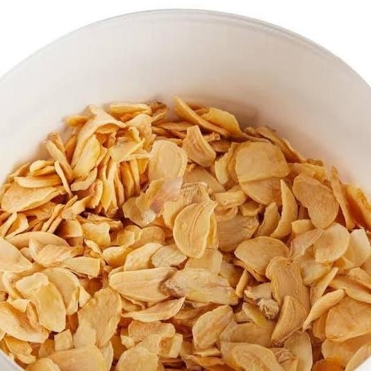 

Silahkan Order] Garlic Slice / Bawang Putih Iris / Garlic Slice 1kg