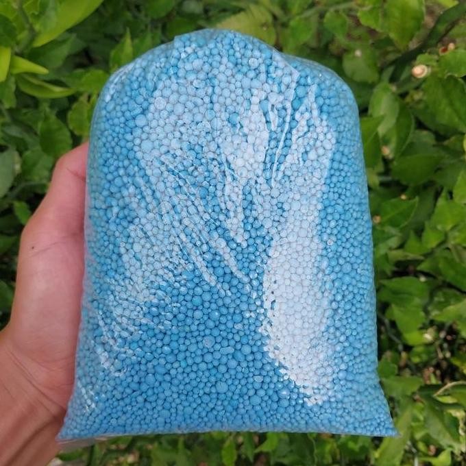 

Terlaris Pupuk Npk Mutiara 16-16-16 Meroke Kemasan Repack 1 Kg Original