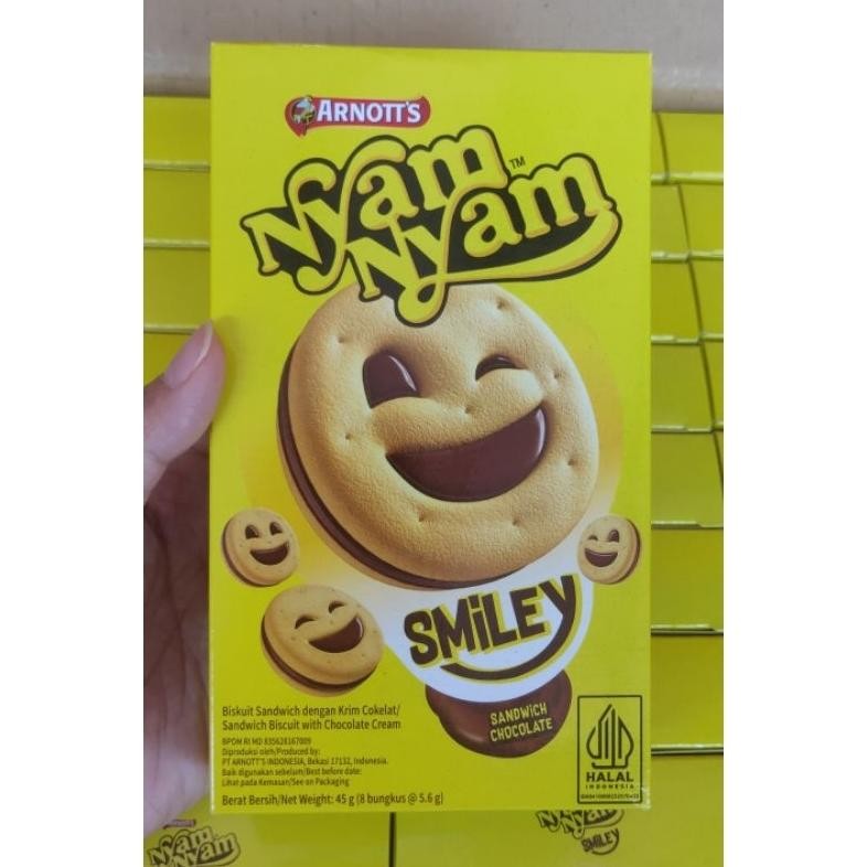 

Ready stok Terlaris agen distributor makanan ringan snack wafer biskuit arnotts nyam nyam smiley sandwich chocolate cream murah Termurah