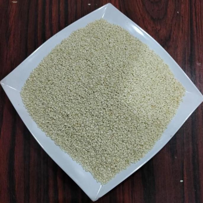 

Terlaris Biji Wijen Putih / White Sesame Seed 250 Gram / 500 Gram / 1 Kg