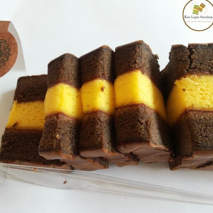 

HIW Spikoe Coklat Kismis Kue Lapis Surabaya dengan Resep Kuno Asli