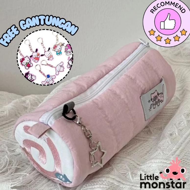 

Tru-63 Kotak Pensil Aesthetic Korea Tempat Pensil Korea Roll Cake Tas Makeup Roll Cake Premium Free Gantungan Kunci (Sb-2)