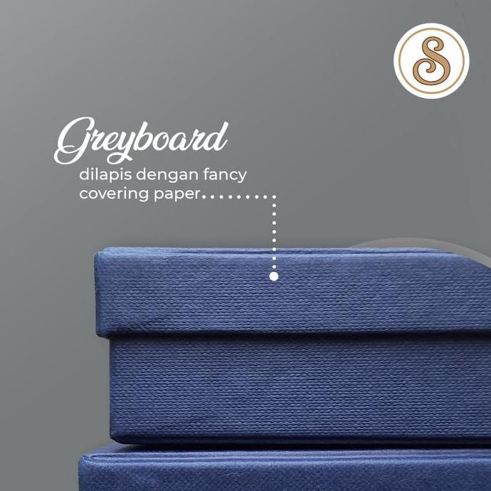 

SLS _ KOTAK KADO/GIFTBOX SAJADAH MUKA, HIJAB +FREE PITA UK. 17.5 X 17.5 X 5 CM