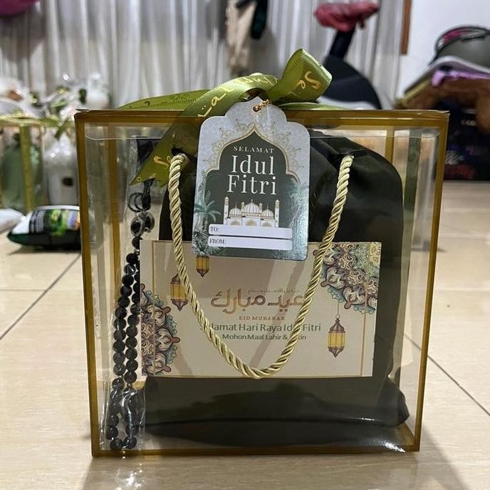 new HAMPERS KADO SOVENIR UMROH, HAJI Seserahan mukena box mika best seller bahan katun Free ucapan n