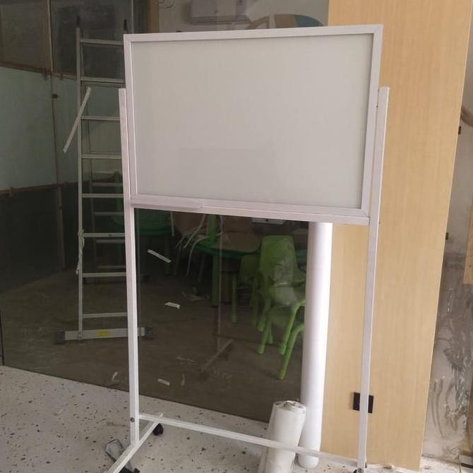 

GLASSBOARD Standing 60 x 90 cm - PAPAN TULIS KACA Kaki Besi Roda Kualitas Original