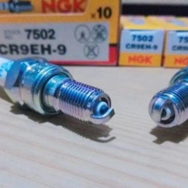 Busi CR9EH9 Honda CB400 CBR400 dll