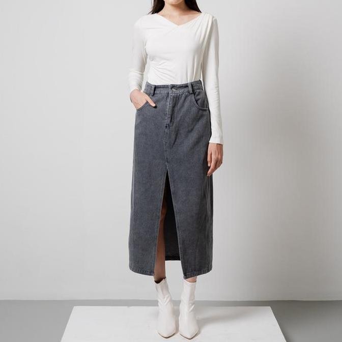 Promo Mahalini X This Is April Rok Midi Jeans Kekinian Wanita Stage 28 Skirt