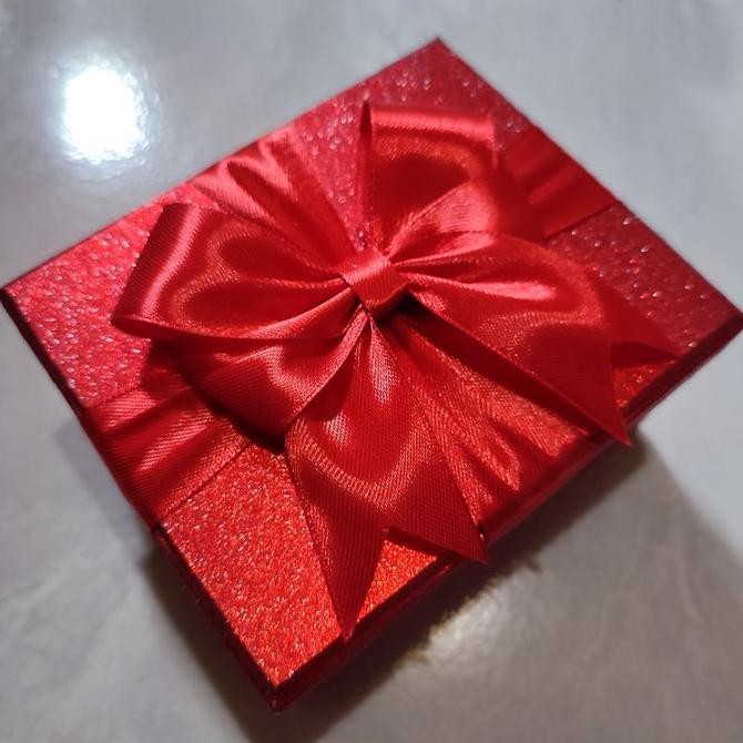 

ready HardBox Glitter Red Pita Merah