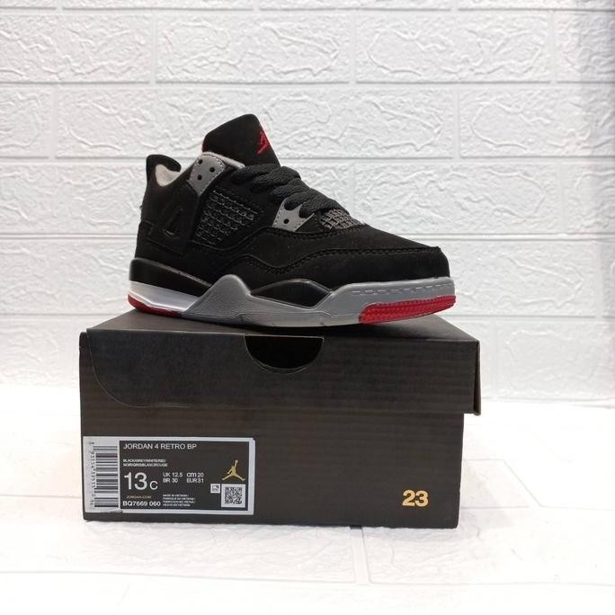 Tersedia SEPATU KIDS NIKE JORDAN 4 RETRO WHITE BRED ORIGINAL VIETNAM BNIB