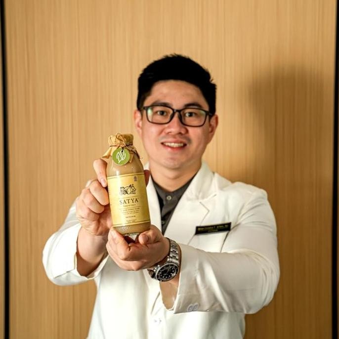 

(PAKET 2 BOTOL) SATYA Jus Bawang Putih Tunggal Jahe Merah Madu Hutan Cuka Apel Lemon BPOM TR Natural dan Aman LA