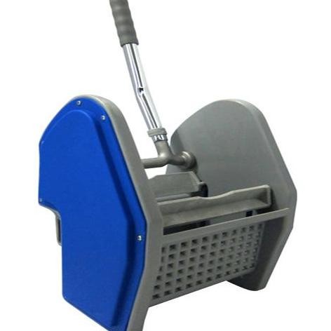 Blue Plastic Wringer / Perasan Bucket Best