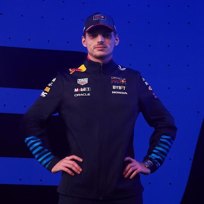 Red Bull Racing F1 2024 Unisex Softshell Jacket. Jaket Pria Wanita