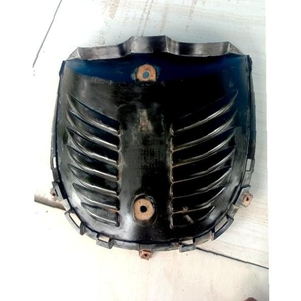 Sparepart dan Aksesoris kendaraan  Fender Inner Paru Paruh Suzuki Spin 125. Original. seken bekas co