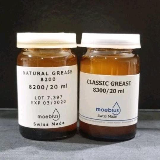 

MOEBIUS OIL 8200 8300 20ML PELUMAS JAM BALL BEARING MAINSPRING AST