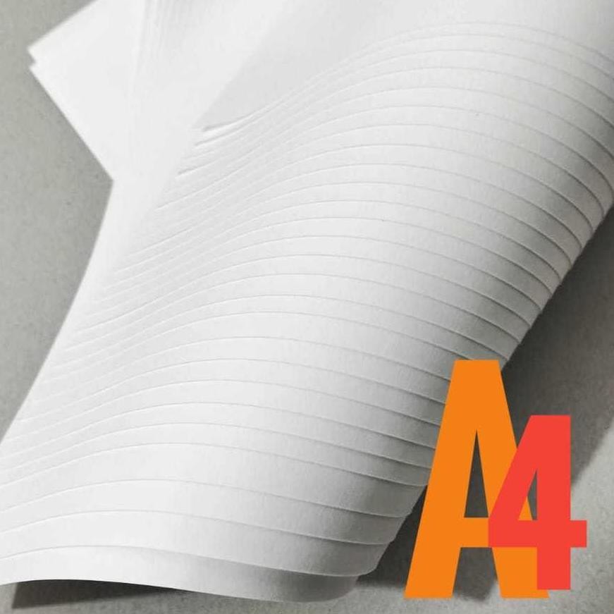 

( 100 Lembar ) White kraft /Kraft putih 120 gsm uk A4 AST