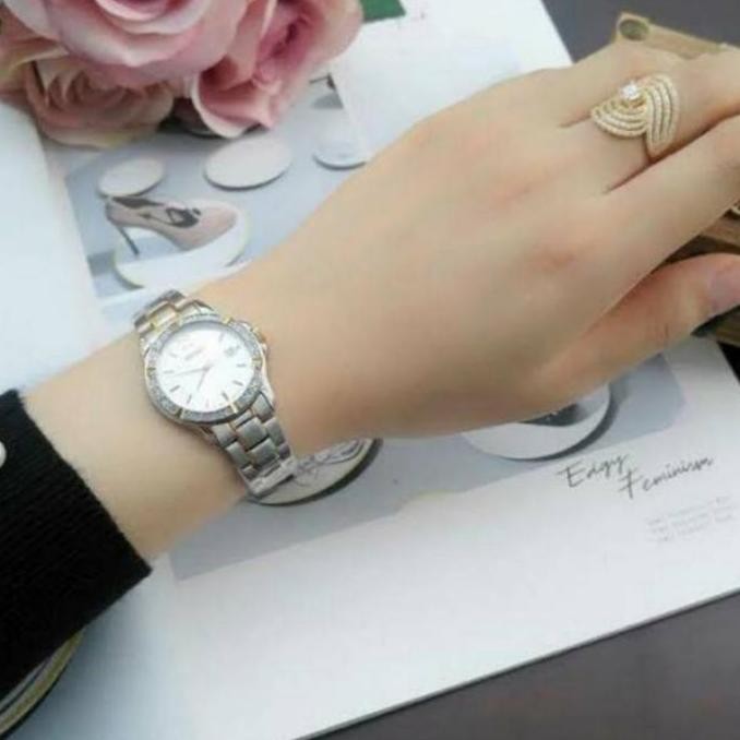 Tersedia Jam tangan wanita seiko sur718 p1 Seiko SUR718P1