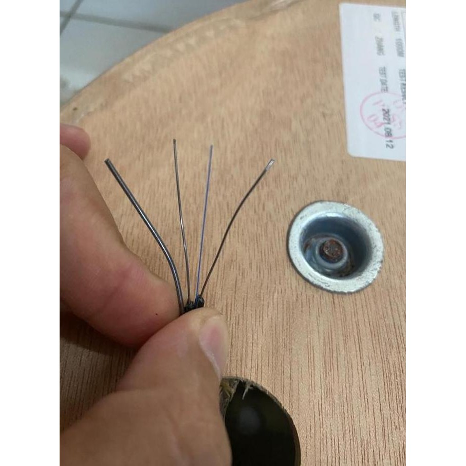 Kabel Drop Wire Optik / Dw Fo Ftth 1 Core /500M New Stok